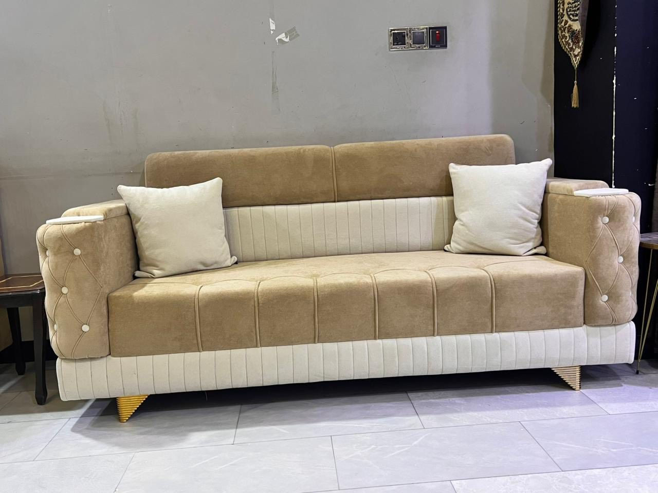 تخم قنفات تزكام درجة اولى جديده اسفنج درجه اولى وشغل درجه اولى عشر مقاعد 2ام الثلاث نفرات و2 ام النفر وحده ام النفرين التخم جديد بمعنى الكلمه تجي وشوف بعينك السعر 800 وبي مجال مكاني كربلاء رقمي ***********
