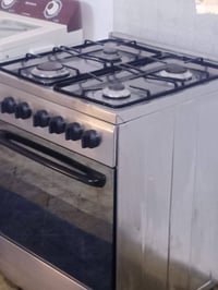 طباخ فريش مصري اربع مشاعل نضيف كلش شغالة علفحص للاستفسار وات ساب اتصال...