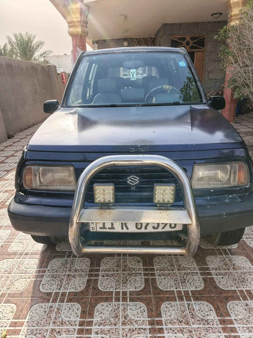 السلام عليكم سيارة سازوكي للبيع موديل 94 السيارة بلادية كير محرك صدر أمامي خلفي كلة جديد تخم تاير جديد شاشة كامرة شغالة سنتر لوك شغال دواخل نضيفة العنوان واسط للاستفسار ***********
