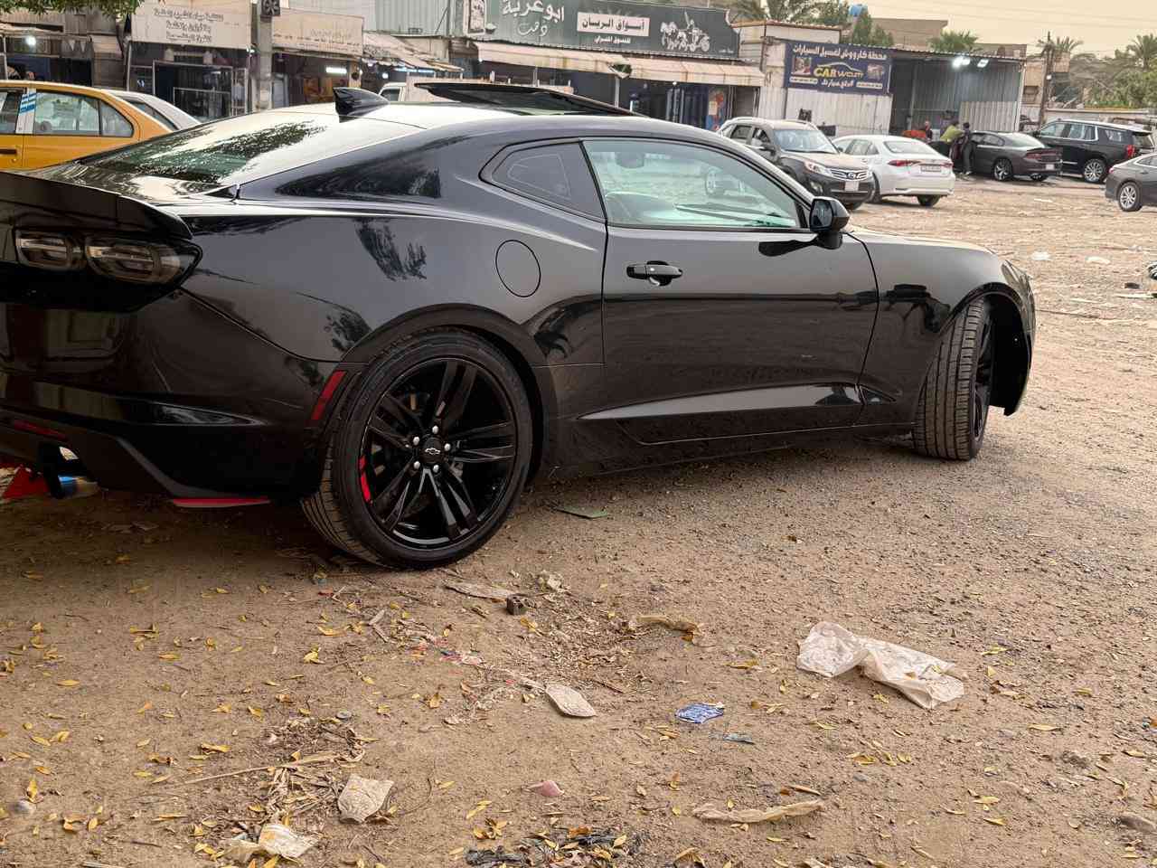 سلام عليكم 🫡 
كمارو 2023V6
شاشه جبيره كار بلي
فتحه سقف 
وبعد مواصفات الكمارو المعروفه
كير مكينه تبريد اكسل مكفولات 
ماشيه60الف كيلو مو ميل 
حادثه مثل ما موضح بلصوره 
اني ابيع (حزام )
رقم جديد بغداد
صدر جديد 
مكاني بغداد شارع فلسطين 
***********
السعر 138💵بيه مجال بسيط
ماكو كمارو 23 فتحه بهيج سعر وشوف خواته بيش

