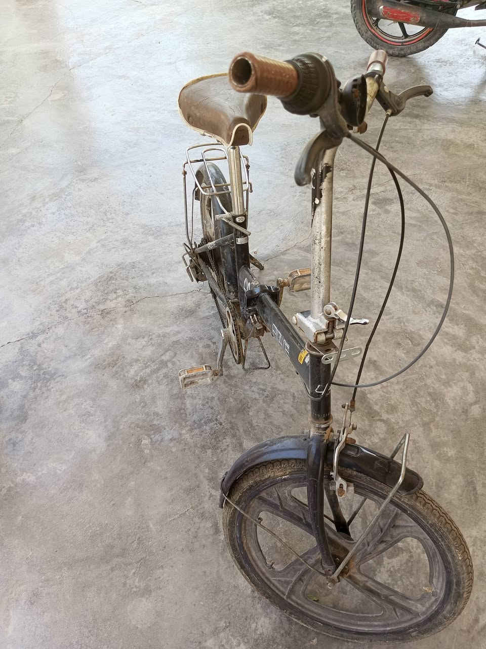 دراجه للبيع دبل طبكات  حتى المكاين شغالات  نظيف كلش ..السعر 50 قفل ...شراي راسلني


**إذا كنت صاحب هذا الإعلان وتريد حذفه لأي سبب، رجاءا أرسل رسالة إلى الدعم الفني**