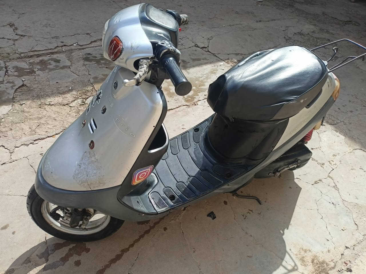 مطار للبيع السعر 300 مكاني وادي حجر ***********
