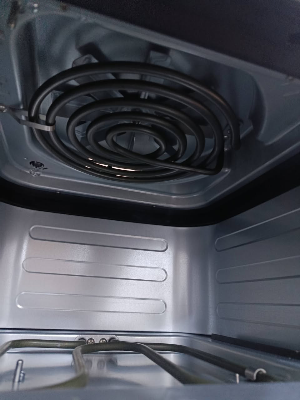 سلاو ڕیز ئەم فرنەی مڕیشک برژاندنە بۆفرۆشتەتازەیەو هیچ بەکارنەهاتووا هەرکی ویستی پەیوەندی بەم ژمارەبکات***********
