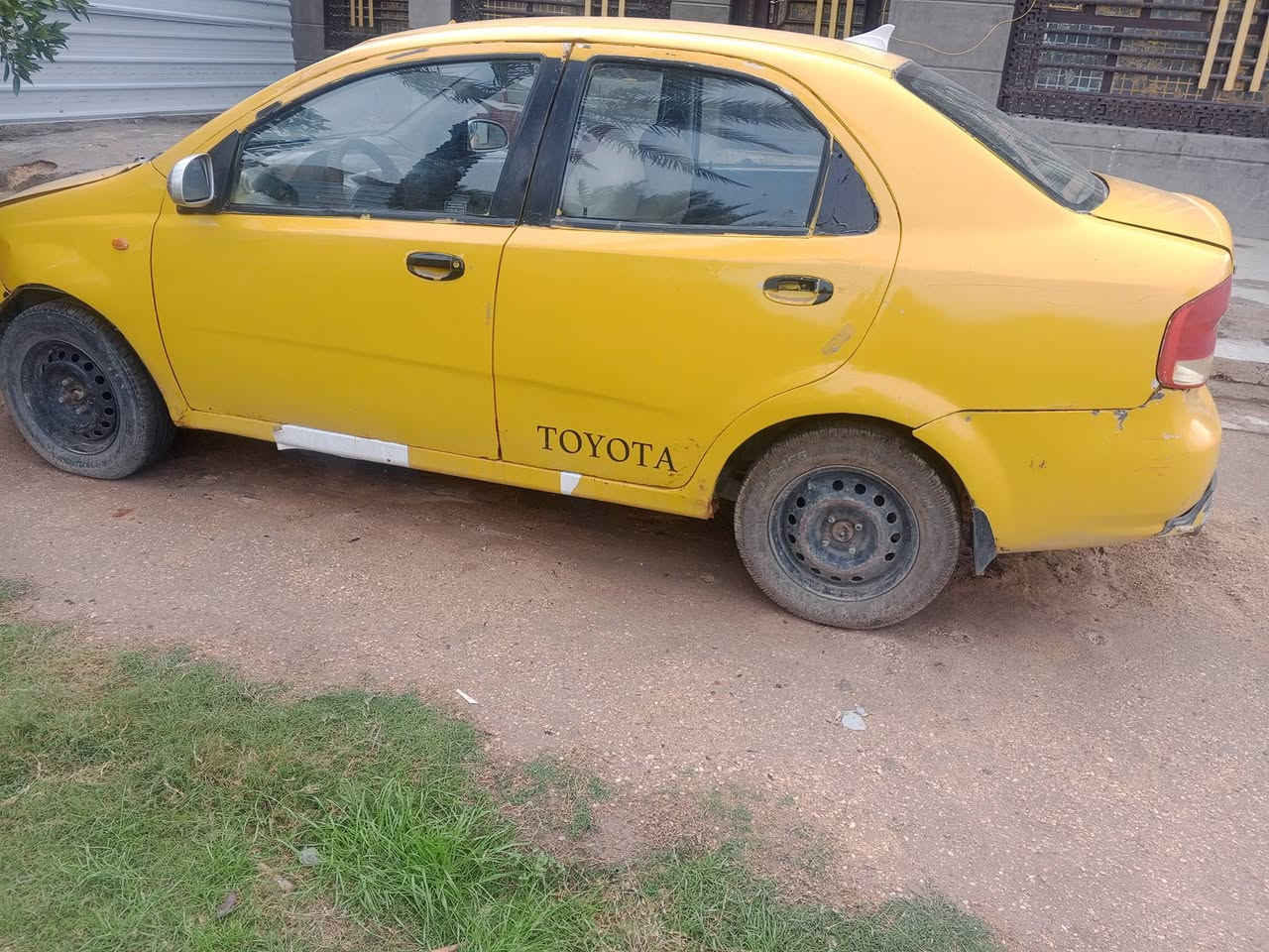 سيارة اف يو 2006 رقم نكليزي بابل وشرط التحويل ثاني يوم مصفره هيئه وغرامات السعر 35وبيه مجال بسيط اتصال فقط غير متواجد على ماسنجر ***********
