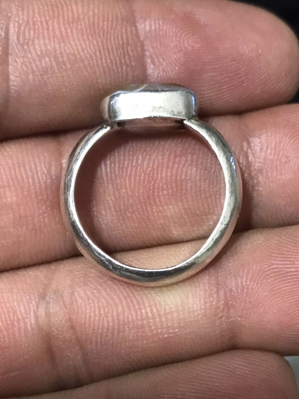 سليماني عينتين حجر ناعم صياغه يدويه ملائيه قياس 20 تواصل خاص او ***********
