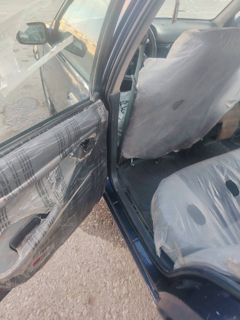 يالله سلام عليكم سياره دايو برنس موديل 94 اوتماتيك صدر جديد ويل كب  تخم تاير سياره جاهزه  سنويه 27رقم نكليزي سعر 23 بيع سريع  مكان هيت حي البكر رقم هاتف  ***********
