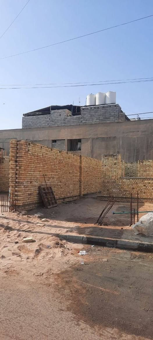 السلام عليكم خلفه بناء درجه اولى شراف مهندس شغل اهل البصره عملي داخل البصرة وعملي مقطوعه راسلني واتساب وبالخدمه *********** او علق وانا اراسلك
