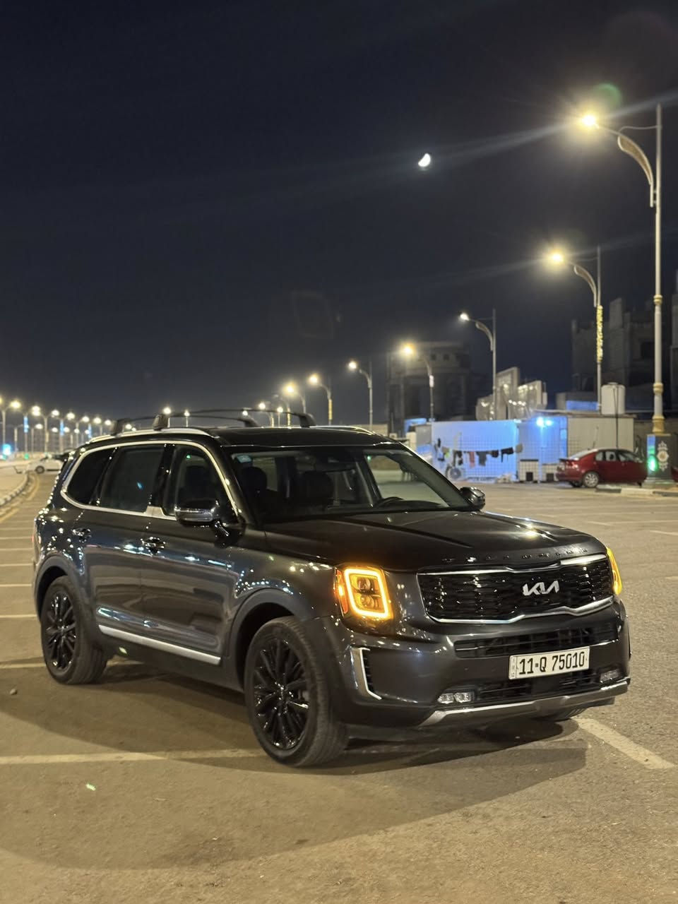 السلام عليكم
كيا تلورايد 

موديل 2022 

مواصفات SX برستيج 

رادار امامي خلفي 

نقطه عمياء 

حساسات امامي خلفي 

تحديد مسار 

كامرات 360 درجه 

فتحه سقف 2 

جنطه كهرباء 

سايد بريك بصمه 

مري شفط 

ويل 20 اسود 

كشنات كهرباء 

كشنات تدفئه تبريد 

ميموري كشنات 

وبعد هواي مواصفات بيه 

محرك 6 سلندر 3800 

حادث السياره بنيد وقبق جنطه فقط 

تبديل قبق جنطه بلادي نفس اللون وتبديل بنيد وصبغ 

ايرباك دركه ودشبول فقط 

السعر 295 وبيه مجال للشراي 

للاستفسار ***********
