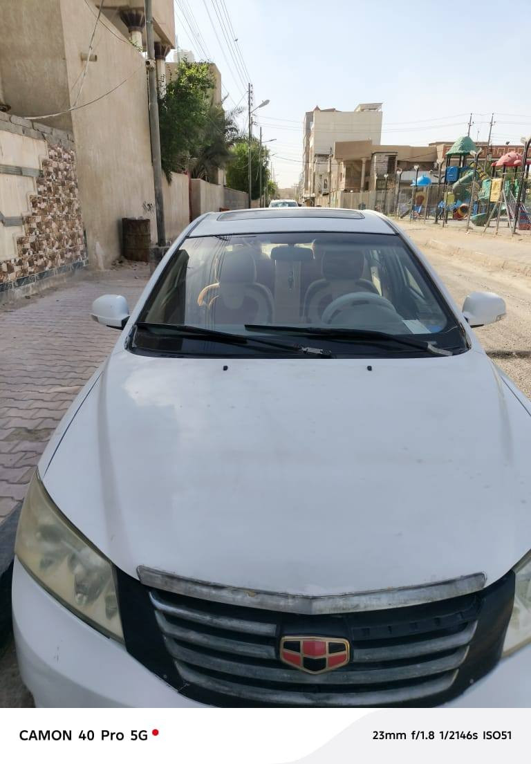 السلام عليكم ام كراند موديل٢٠١٢ سياره جاهزه من حداده من تايرات ومكينه وكير وتبريد وسياره رقمه بصره جديد بسمي سنويه جديده سياره حلوه مكان بصره الاستفسارر
واتساب فقط ***********
