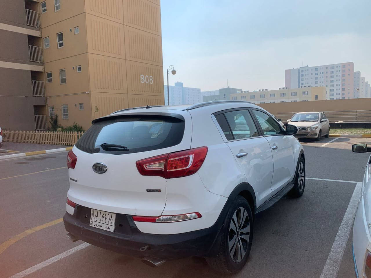 السلام عليكم كيا سبورتج وارد كوري موديل ٢٠١٢ مكفوله من الصبغ فول مواصفات بصمه وبانوراما فول رقم بغداد مكينه ٢٤٠٠ جي دي اي جاهزه تخم تاير تبريد كوله شغال السعر ١٢٨ موبايل *********** مكاني شقق بسمايه
