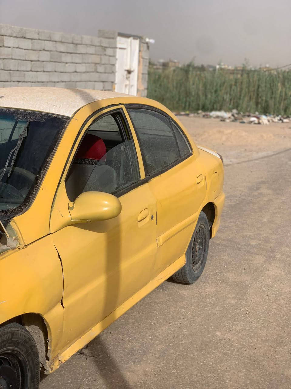 السلام عليكم اليوم جايبلكم سيارة مال خبزة حلوة واقتصاديه كيه ريو موديل ٢٠٠٠ رقم كربلاء راعيها موجود حداديه البارحه مسويها مكينه بيها خيط بخار كير عادي درايمات جدد تبريد ثلج هيئه وغرامات علمشتري سنويه ساقطه وسعرها اخو البلاش يابه ب ٢٠ وبيها مجال للشراي ولليريد ياكل من وراها خبزة اني بخدمة الطيبين عوزها ترتيبات ولمسات بسيطه مكان السيارة النجف المناذرة  للاستفسار *********** اتصال + واتساب
