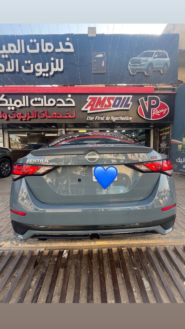 نيسان سنترا 2024 SR  توكلار بلادي من امريكا حادثها بس بنيد مبدل ومصبوغ مكينة ألفين فول مواصفات معروفه مواصفات SR 
ويل كب 
كشنات هيتر 
تبريد شاشه 
لايت فول لد
 لد نهاري 
رادار امامي وجانبي 
تحديد مسار 
مثبت سرعه 
كامرة دوارة 
حساس خلفي 
بصمة وتشغيل عن بعد 
نضام ايكو توقف ذاتي 
كير سبورت 
بعد بيها هواي مواصفات 

السعر  125 وبيها مجال بسيط

العنوان بغداد الدورة 
***********
