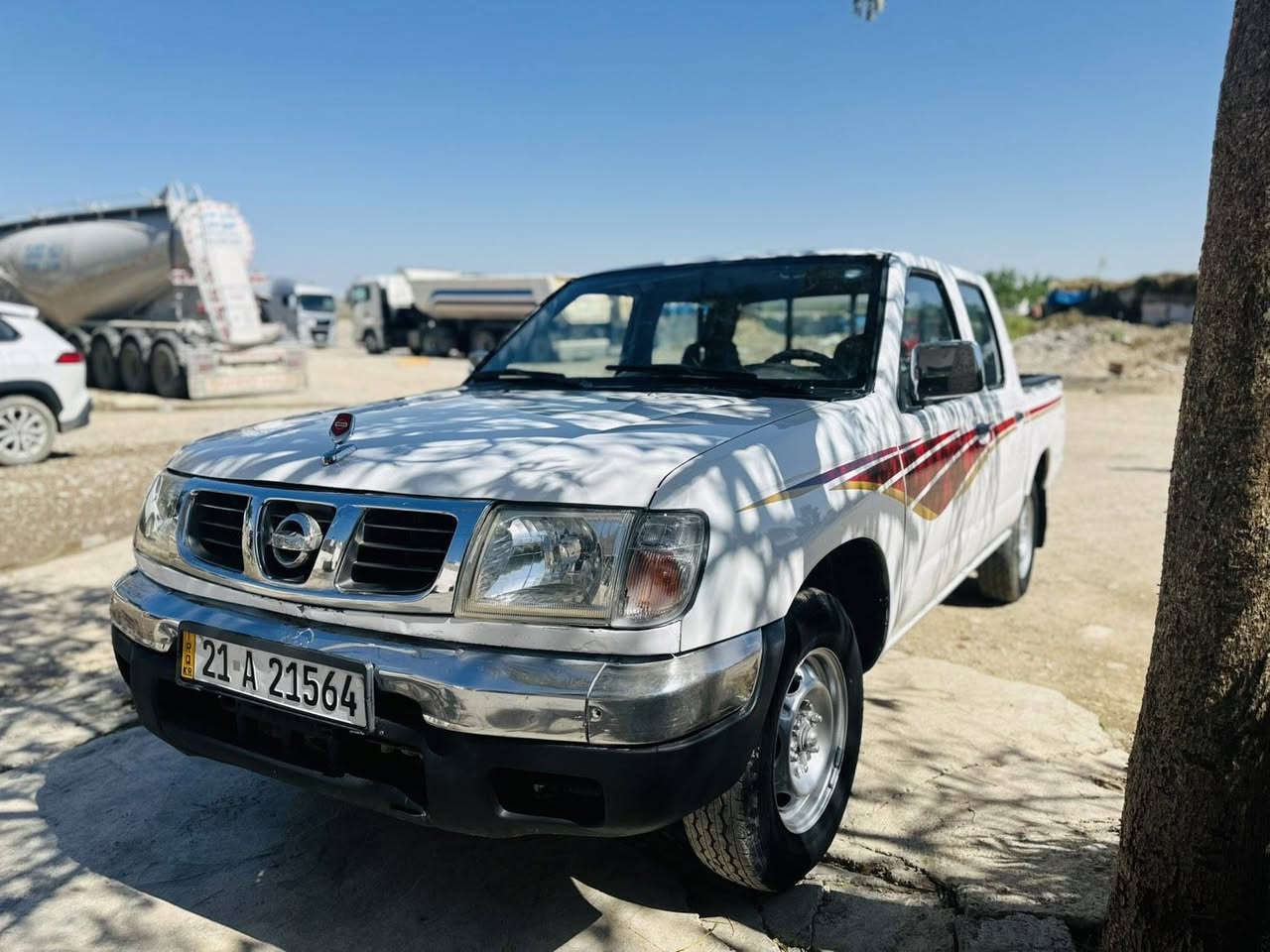 ســەرەتا بەناوی خوای گەورەو میهرەبان نیسان پیکاب2001بۆفرۆشتن ڕەقەم سلێمانی سەنەوێ ساڵێکە بەسەر چووە  زۆر پاکوو خاوێنە سەیارەکە هەرچوار تایەی لۆک لۆکە  مەکینەو گێڕی بەشەرت تەقەو ڕەقە بەشەرت هەمووی  تەبریدو پاوەرە کلاجوو عەینەی لۆکە ماشااللە ماڵەکە زۆر پاک ماوەتەوە نرخی  75 مەعامەلە
 *********** شوێن کەلار  لەگەل ڕێزم بۆ ئەدمینی خۆشەویست❤️🥀
