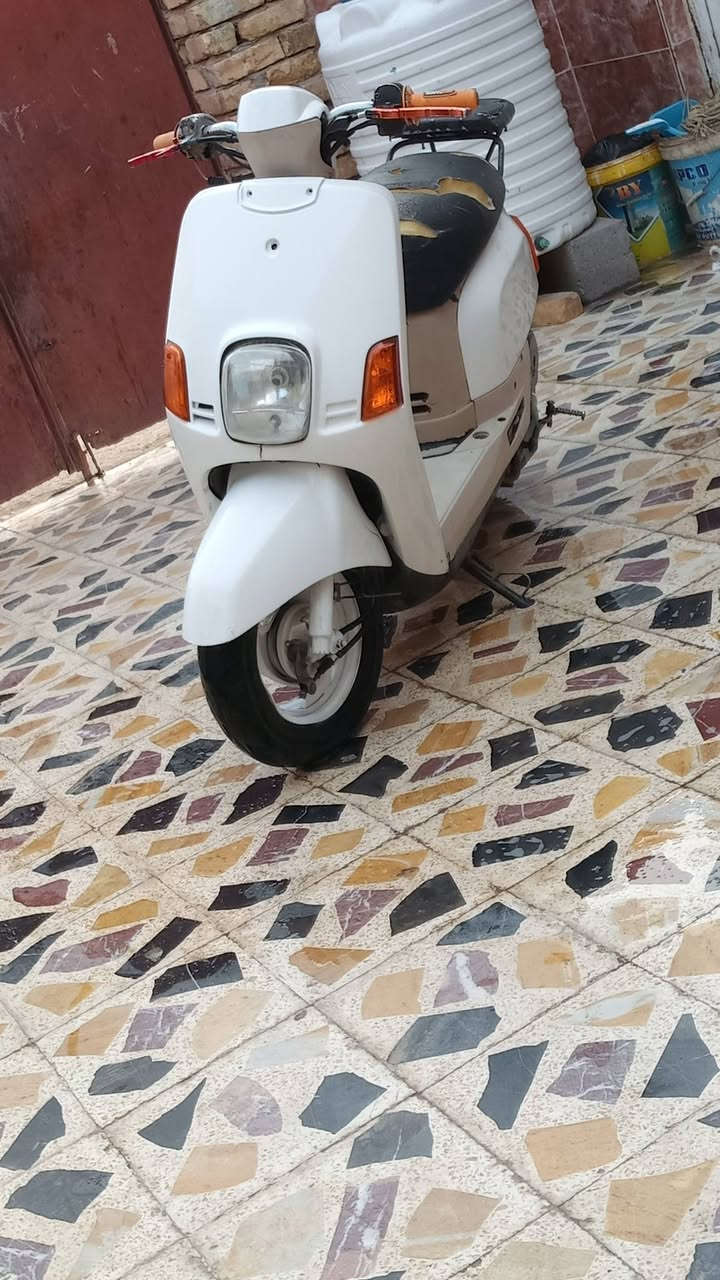 سلام عليكم ماكس بوليس 2008دراجه مكفوله عام بلاديه بوشه49 سلف +هندر للاستفسار ***********
