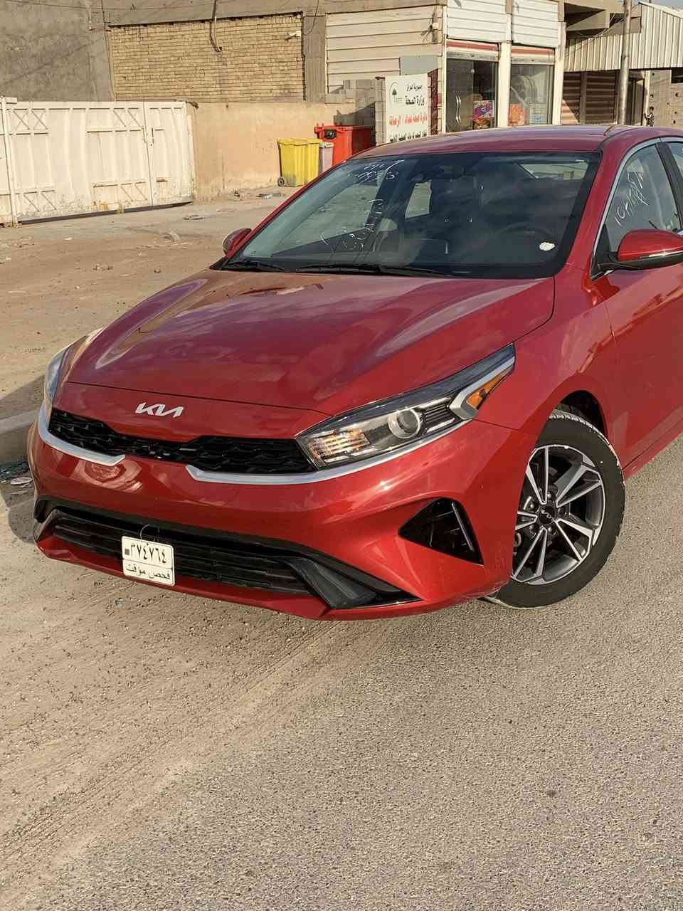 السلام عليكم
كيا فورتي موديل 23 حادثه باب مبدل والباب الخلفي مصبوغ نصة والدوسة معمرة ومصبوغة باقي السيارة كفالة مواصفات السيارة شاشة كامرة دوارة 360 رادار امامي خلفي تحديد مسار شحن لاسنكي تبريد قطعتين ترايش نيكل فول تحكم ستيرن ويل كب محرك 2000 دوش السيارة بدون رقم منفيس بسمي السعر 147 وبيه مجال مكاني بغداد حي اور ***********
