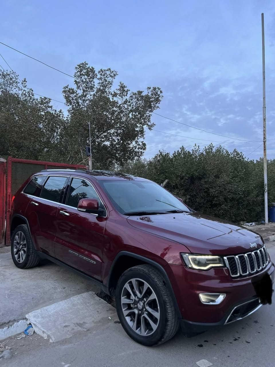 السلام عليكم اخوان
للبيع  او المراوس حسب القناعه 

جيب 2018 خليجي وكاله هارلم كل الصيانات والسرفسات بالشركه والوصولات موجودات 

ماشيه٧٨ الف كير محرك صدر كفاله من كلشي وشرط الفحص 

بيها صبغ بين البابين ( يعني قطعتين ) وعلى الفحص ايشي بيها غير هذا اني خسارلك 

السياره جديده حيل وعلى ايدي مناقصها ايشي 

رقمها شمالي تحويل مباشر 

كل غراضها وعدتها من الشركه لحد الان موجودات ومنازلات ولا ملعوب بيهن 

مكان السياره بغداد وللاستفسار اكثر اتصل واني خادمك ماعندي فيس بس واتساب ورقم 

هذا رقمي: ***********  

السعر: 254 وبيها مجال للشراي  تعال وشوف واقتنع وتشلع عيوني الي تجي بي ارجعك بي وماقصر وياك واذا ماعجبك سعرها وتشوفها غاليه اذكرنه بكلمه حلوه واعبر المنشور تحصل اغاتها ان شاءالله 

واسف على الاطاله🩶
