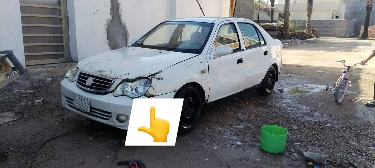 سلام عليكم سي كي. مديل2013 حدادية نص عمر تايرات نص عمر. محرك مكفول سياره ضربته. مئشر عليها جاهزه من كلشي تحويل ثاني يوم مضمون سعر27 وبيها  مجال ***********
