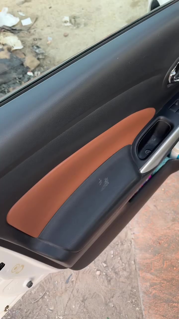 السلام عليكم نيسان صني مصري موديل 2024 ماشية 48 الف بيهة بارد بلجاملخ الامامي مصنعي مواصفات فول بصمة ابواب و بصمة تشغيل و داخل جلد و كيجات مقطع فيديو بلمنشور توضيحي للداخل مالتهة عنواني النجف السعر 125 وبيهة مجال للشراي انطي سعر اليفيدك الوكالة علبائع  مو على المشتري وبخدمتكم
#ادمن_وافق


**إذا كنت صاحب هذا الإعلان وتريد حذفه لأي سبب، رجاءا أرسل رسالة إلى الدعم الفني**