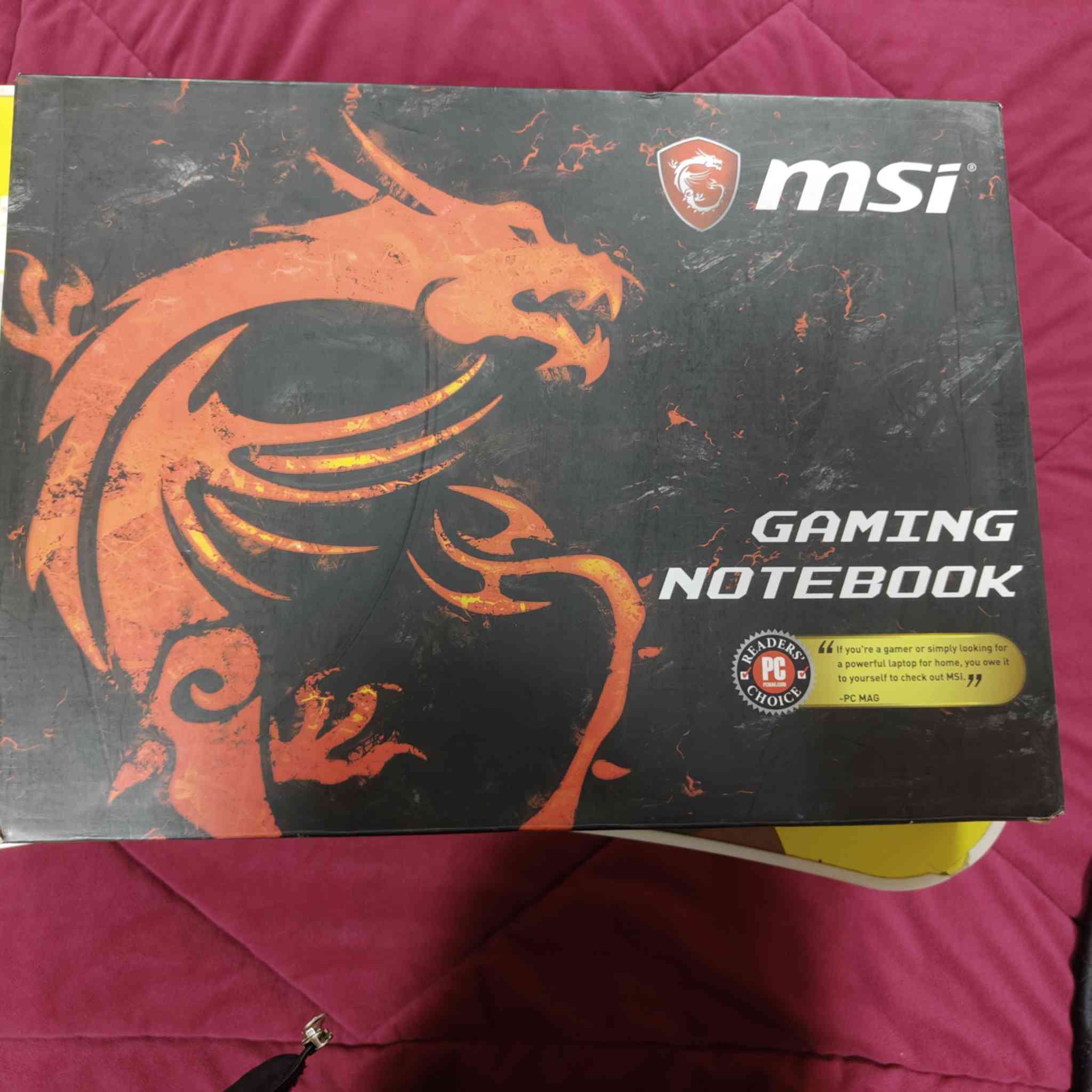 سلام عليكم عندي لابتوب كيمنق مستعمل للبيع ب650 الف قفل مع التوصيل لابتوب من MSI GE63 RAIDER RGB 8RE
معالج i7 8750H معالج قوي ب6 انوية قوية و12 مسار 
للالعاب الثقيلة والبرامج الثقيلة وبرامج 3D 
كرت GTX1060 GDDR5 6g كرت اقوى من RTX 2050 وقريب اداءه من RTX3050 
رام 8×2=16 DDR4 تردد2666
يحتوي دبل هارد 
الاول نوعية m. 2 256 والثاني HDD 1T
شاشة 15.6 IPS FHD  تردد120HZ
كيبورد RGB متغير الالوان وتقدر تغير الالوان من خلال برنامج خاص به 
بطارية تدوم ساعتين ضمان 
نظافه 95% 
ملحقاته كارتونته الاصلية وياه شاحنته ال180 واط مع هدية ماوس كيمنق احترافي 7 ازرار وماوس باد الي يريده يتواصل وياي بالخاص


**إذا كنت صاحب هذا الإعلان وتريد حذفه لأي سبب، رجاءا أرسل رسالة إلى الدعم الفني**