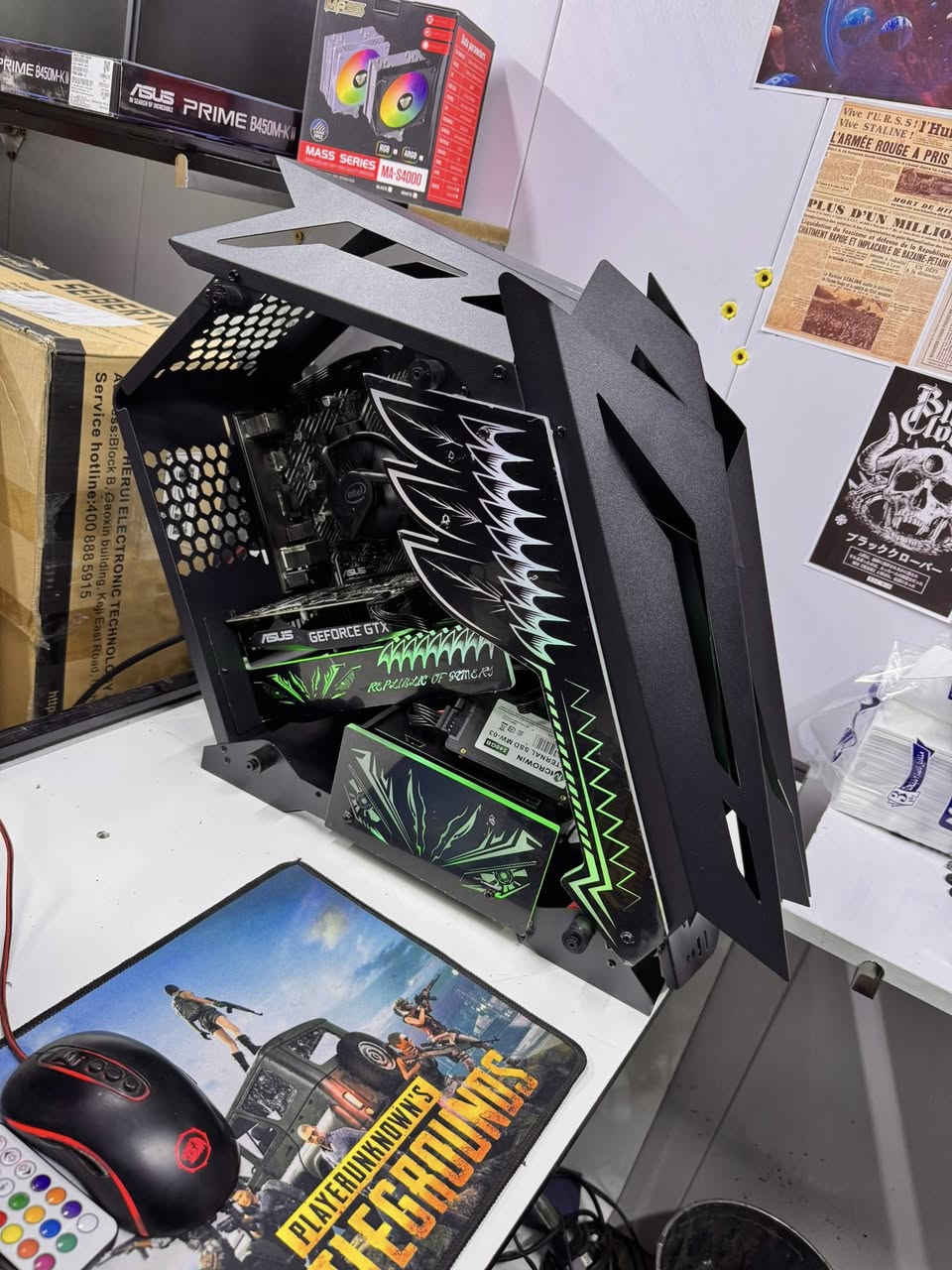 تحية طيبة شبابنا وحبايبنا 
تجميعة مرتبة يشغلك العاب على فريمات حلوة 
مع ضمان شهر من تاريخ الشراء
كيس يحتوي على شاشة 
I5 10400F
RAM 16 3200 
ASUS H510 PRIME 
GTX1660 6GB ASUS
SSD256-HDD 500GB 
P.S550W+80PLUS 
CASE RGB 
السعر ٥٥٠ الف سعر نهائي 
متوفر توصيل لكافة المحافظات 
عنوان المكتب كوت المشروع شارع الحاسبات مكتب MEGA-TECHNLOGY
***********
