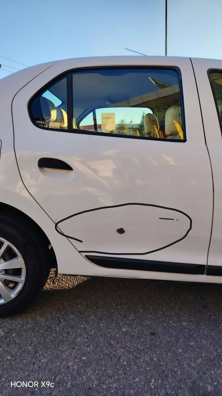 ڕینۆن سمبول ٢٠١٧
١٦٤ هەزار رۆشتوە
دەبڵ گێر عادی و ئۆتۆماتیک
گێڕ و مەکینە بەشەرت
تەنها ئەو ٣ جێگا ساردەی هەیە کە دیاریم کردوە
بۆ پەیوەندی *********** السليمانية, العراق
