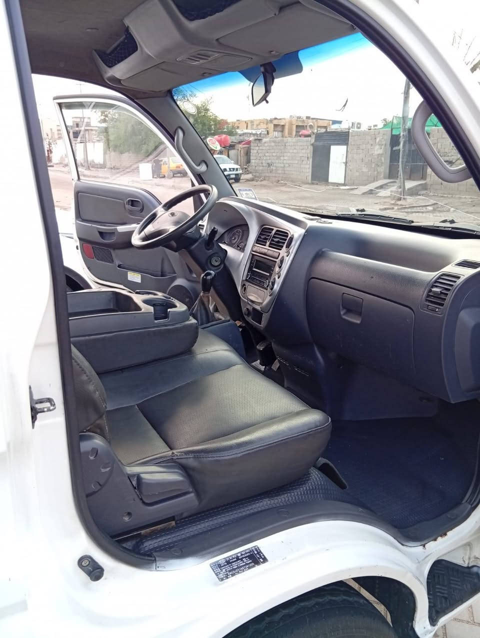 السلام عليكم كيا بنكو نثيه للبيع رقم اربيل دخول جديد سياره متومه حصه كاز بكل مكان مديل ٢٠١٨ وسنويه تنتهي ٢٠٣٠ مكان البصره الاستفسار اتصال *********** واتس اب ما عندي وسعر سياره  ٦٥ وبيها مجال قليل ومو شراي لا يتعبني رجاء
