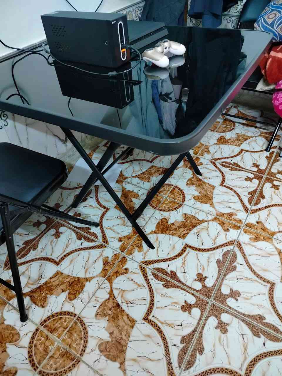 غراض للبيع عربانتين للبيع ميز طعام واربع كراسي وزوليه برلنت


**إذا كنت صاحب هذا الإعلان وتريد حذفه لأي سبب، رجاءا أرسل رسالة إلى الدعم الفني**