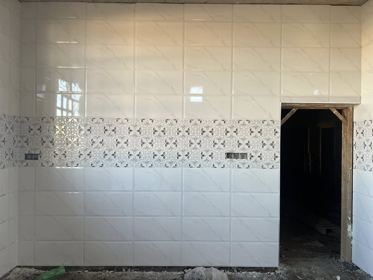 سلام عليكم
اسطه سيراميك شغل درجه اولآ تسليم مهندس 
اسعار مناسبه نبذه عن شغلي انشالله ينال اعجابكم 
للتواصل ع ***********
