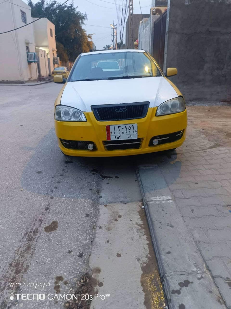 سلام عليكم شيري كوين مضومت بازين جديده سياره حلوه حداديه نضيفه بيه تبخير مكاني بغداد 
***********سعر 10اوراق
