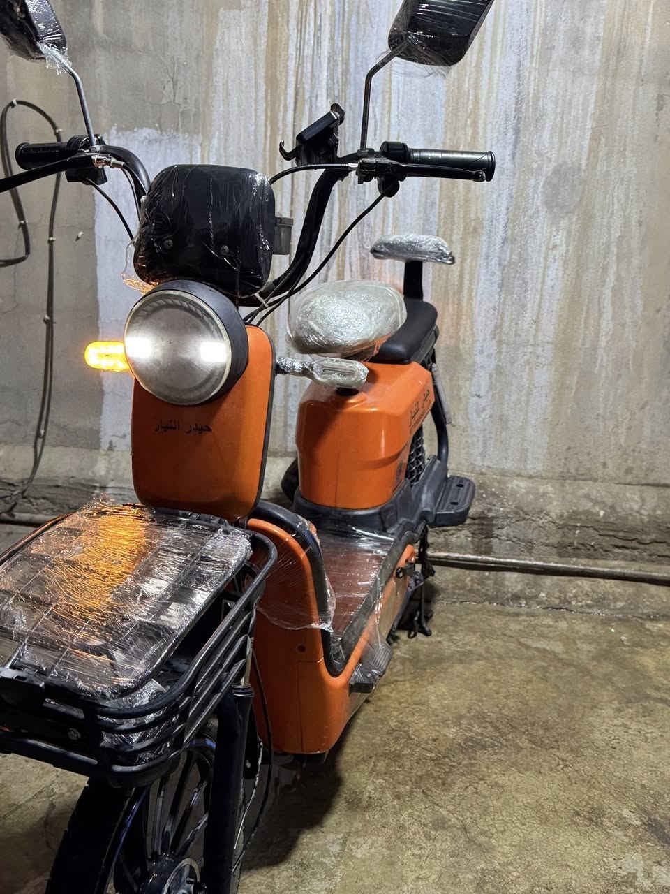 سلام عليكم للبيع باسيكل حيدر النيار حجم 20بطاريات جديد لوك مابي عيب كلش شغال بس التاير كدام مابي هواء سعر مناسب سعر 200وبي مجال


**إذا كنت صاحب هذا الإعلان وتريد حذفه لأي سبب، رجاءا أرسل رسالة إلى الدعم الفني**