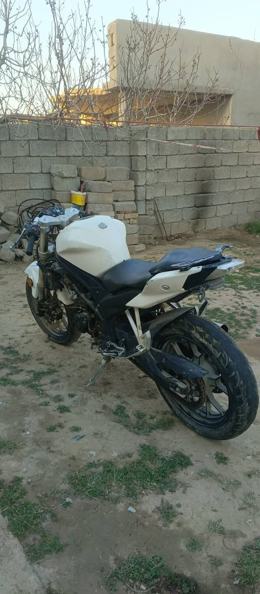 السلام عليكم بطح هايسونك ربع 250cc موديل 2015 تبريد ماء بي مشكله مرات يشتغل ومرات لا ابيعك فحم في فحم السعر 450وبي مجال


**إذا كنت صاحب هذا الإعلان وتريد حذفه لأي سبب، رجاءا أرسل رسالة إلى الدعم الفني**