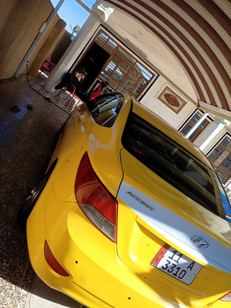 سلام عليكم اكسنت موديل 2013 خليجي دوش مكينه 1600 مكينه وكير وتبريد جدد صدر امامي  خلفي تخم تاير كله جديد بسمي ضرر جاملق خلفي فقط والباقي جديد شاشه كبيره رقم بغداد سياره مال بيت نافضه فولل سعر 78 وبيه مجال رقمي ***********
