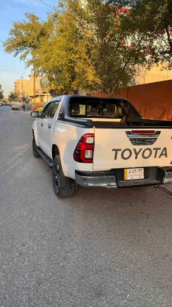تويوتا هايلوكس (عذاري) 4*4 
موديل 2022 خليجي
 شرط مكفوله فقط ملاحظات بسيطه بارد 
ماشيه 160 الف كيلو مو ميل
 رقم بغداد 
سنويه 2027
 محرك 6 سلندر 4000
رقم صاحب السيارة    
***********

محرك كير بشرط مامفتوح 
سيارة حيل نظيفة كلشي عل بلاد جديد مغلفة من الداخل كشنات
سنوية جديد تنتهي 2027
 بشرط تحويل وغرامـة
سيارة مابيـها دينار مصرف كامله من كل نواحي

 تحكم ستيرن تبريد قطعتين السياره جديده على وضع الشركة مكفوله من  والتبديل والصبغ
للأستفسار الاتصال : ***********
