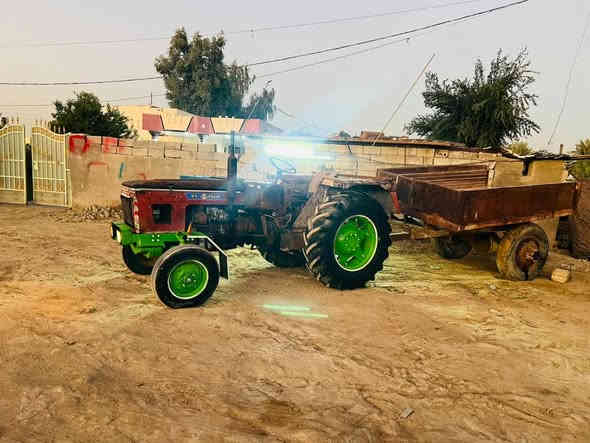 للبيع عنتر موديل 1988 مكينة جديدة لا تبخير ولا تنقيص كير ومحرك واكسن وجهاز هودرليك مكفولات ثكالات امامي كشر بلادي كهربائيات شغالة نكرة سلف ستيرن باور مكينة مال جناي خير من الله اي نقص ما بيه مع عربانه جديدة السعر 3100 وبيه مجال بسيط المكان بابل قرب خط السريع للاستفسار ***********
