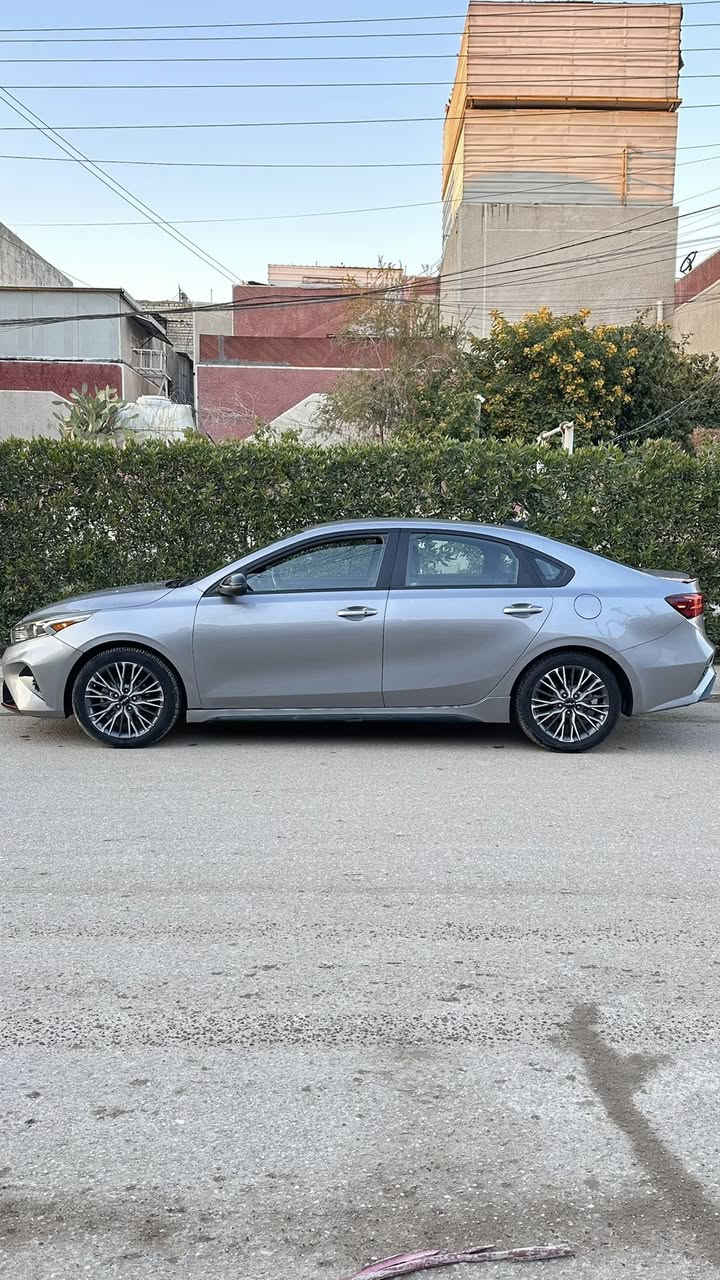 السلام عليكم
فورتي جيتي لاين 2023وارد امريكي
الحادث قطعة وحدة  خفيف جاملغ امامي جهه السائق مبدل فقط لغود شواصي مكفولة السيارة كلهه ليبل واحد   كير مكينة مكفول سيارة نضيفة جدا  وبعدهه بوضع الشركة مواصفات جيتي لاين معروفة مكينة 2000دوش ماشية 53الف ميل رقم بغداد باسمي هزة جديدة مكان السيارة بغداد السعر163وبيهه مجال للاستفسار الاتصال***********واتساب
