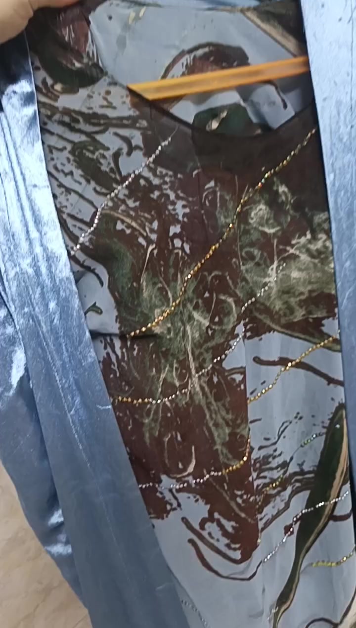 زي كردي مستعمل شي قليل جديد يعتبر قياس يلبس كلهم من ٦٠ لحد ٨٥سعر توصيل كركوك متوفر واتساب ***********
