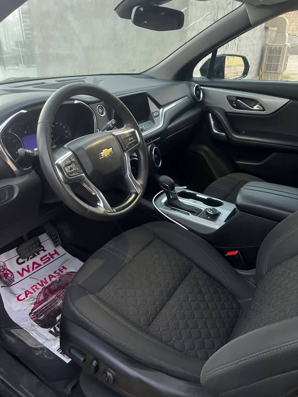 ســلام عليكم
شوفرليت بلايزر 
موديل 2022
مواصفات
2LT RedLine
.
.
الضرر تبديل البنيد فقط 
مواصفات✅ 
رادارات 
حساسات 360 
نقط عمياء
كشن تدفئة
ويل كروم اسود بلادي
ماشيه ٧٥ الف فقط❇️ 
رقم اربيل
.
عنوان السيارة النجف القريه الغدير 

السعر 210 مع مجال
***********
