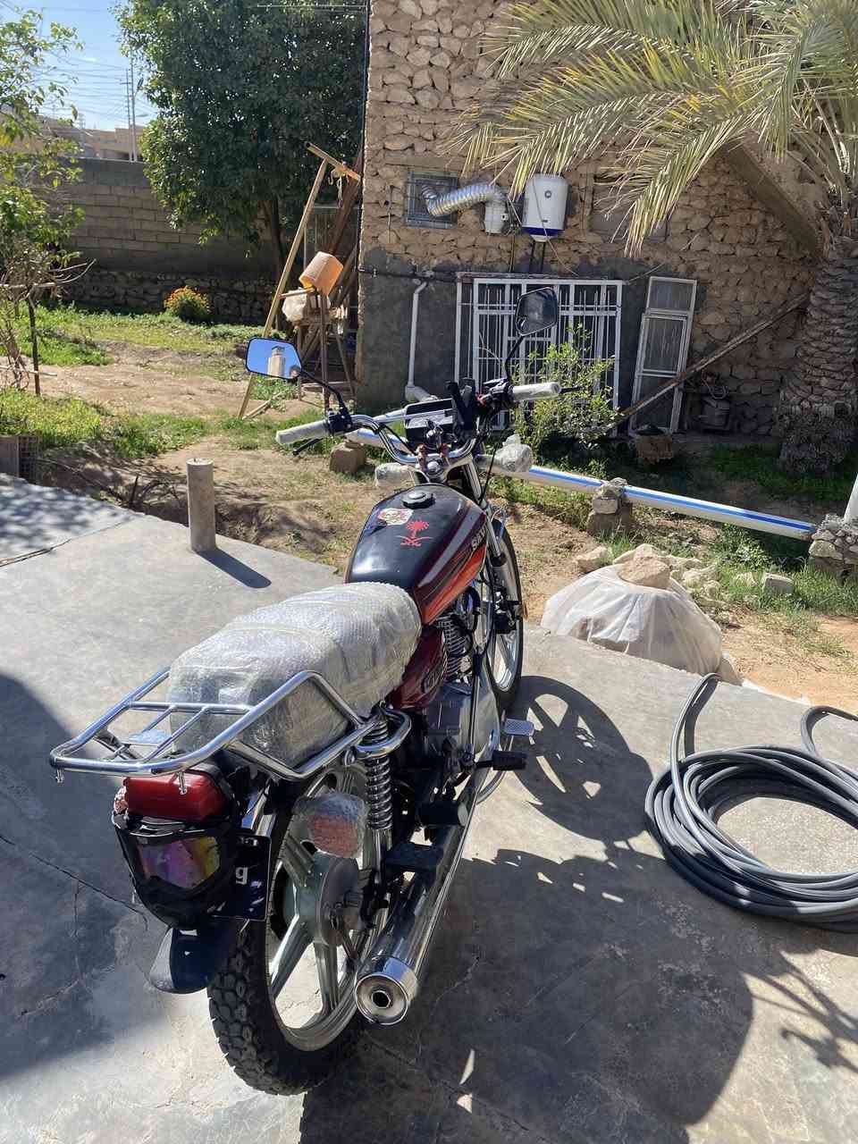 سلام عليكم للبيع ايراني 21 مناقصه شي كامل السعر 500 وبي مجال ***********
