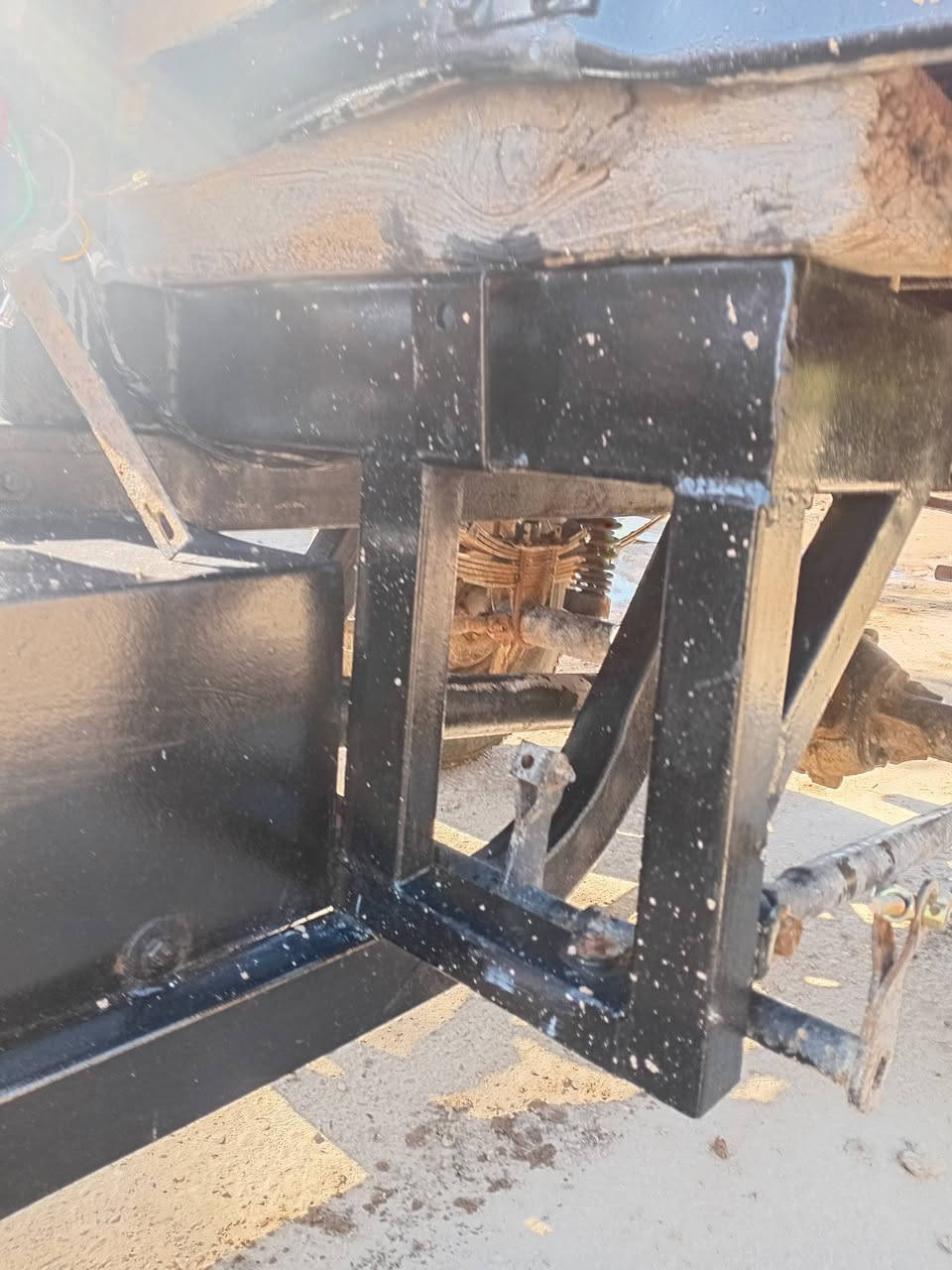 سلام عليكم ستوته للبيع موديل 2015 نضيفه وجاهزه من كهربايات ومكينه واكسن وشواصي وركبه كلك كلك مكفوله من السرقه مكان دوانيه قضاء السنيه ا. ي شي ماعوزه برغي ما عايزه سعره 600 وبيه مجالل
***********
