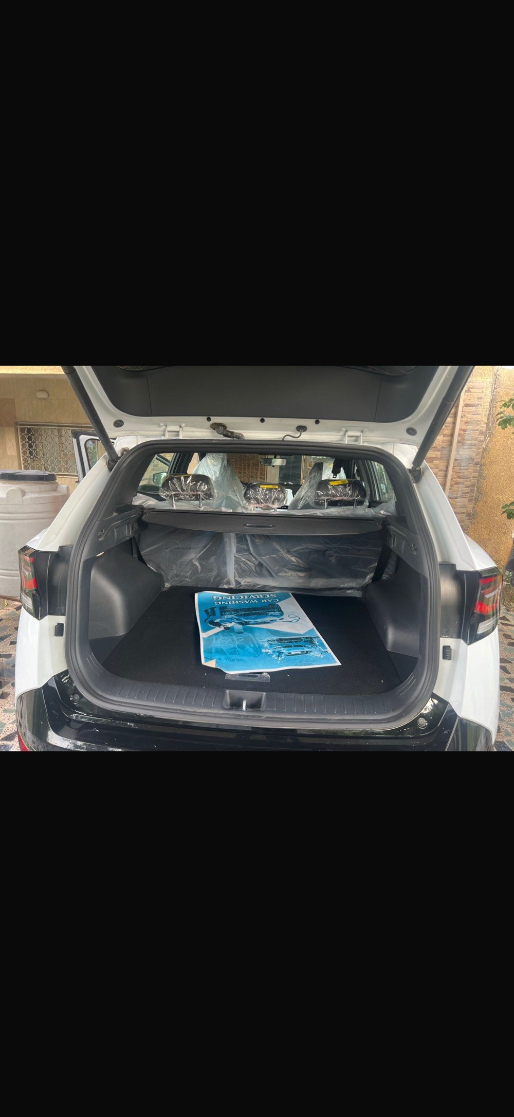 كيا سبورتج خـلـيـجي (2025)
فول موصفات
ماشية 4400 حالة زيرو

محرك 2000 دوش
داخل جلد
مقاعد كهربائية
ستيرن تدفئة
تشغيل عن بعد
عدد 2 بصمة
صندوق كهربائي
داخل مطعم بصاج
مراي شفط
شحن لاسلكي
شفتات ستيرن
تبريد قطعتين
هاند بريك بصمة
حساسات أمامية خلفية
نظام مانع انزلاق
إطارات حجم 19
ليد نهاري وليلي
مثبت سرعة
تحكمات ستيرن كاملة
ترحيب عند الاقتراب
أربع وضعيات قيادة
نافيكيشن
نظام أبل كار بلاي وأندرويد
نظام منحدرات
سبير منازل

كفالة عامة
رقم بغداد دولي باسمي تحويل مباشر سنوية هزة جديد تحويل ثاني

مع ضمان شركة 
ومع 4 تبديلات دهن على الشركة

الـسـعـر /238 وبي مجال

مكاني: بغداد بسماية
للاستفسار الاتصال على: ***********