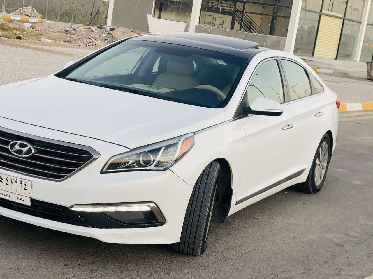 سوناتا 2017 وارد امريكي فول
حادثه بامريكا موجود بالصور 
وبالعراق صار بيه قطعه رش اثر شخوط بالباب العكس 
السياره اني مستورده من امريكا بموديله ولحد هاي اللحظه عندي
يعني على ايدي 
مابيه اي نقص
محرك GDI
القماره فتحه واني مغلق الباقي اسود
السعر130 $ وبيه مجال بسيط 
مكاني -الصويره
للاستفسار
*********** واتساب
*********** اتصال
