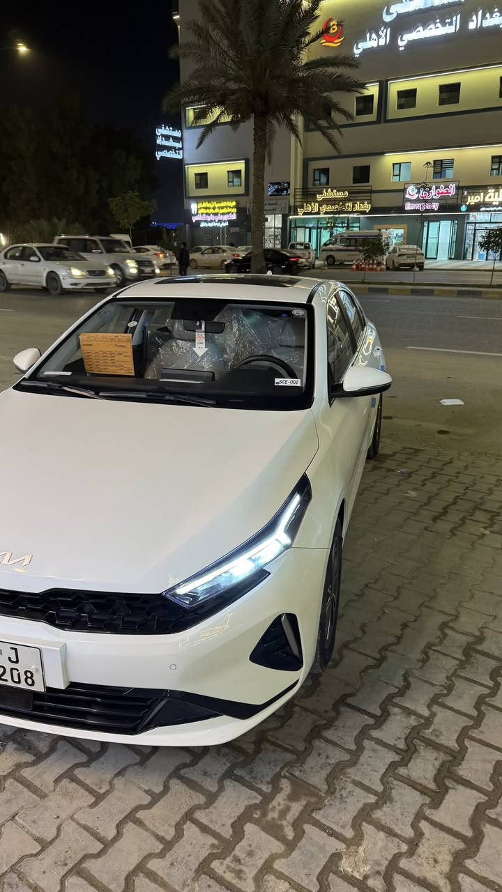 سلام عليكم
كي ثري مديل ٢٠٢٤ ماشيه ٢٦ الف داخل بيجي فول مواصفات سياره جديده جدآ مكفوله كفاله عامه من صبغ وتبديل وبارد بيها طبره زغيره بل دور الخلفي فقط.رقم اربيل  بسم شركه تحويل او وكاله 
                         مكاني النجف السعر ١٤٣ معه المجال 
 ***********
