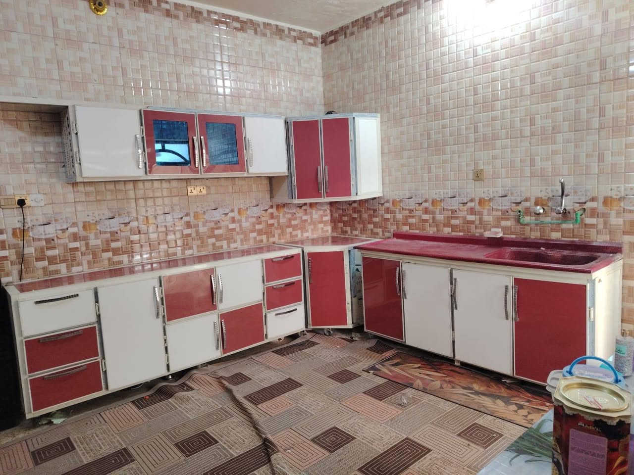 كاونتر نضيف كلش اخو جديد تزكام ٣متر أو نص أو سنكي ٢مترمرمر تزكام البيع المكان عل شط يم فرع السيد غازي أو منطقة الكربلا ئي يم المسبح عفك الاستفسار اوتتصل *********** اوحتى العنده مراوس أو بيع چنه حاضرين
