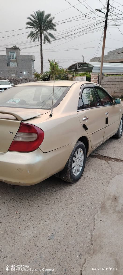 كامري موديل 2003  مراوس
صبغ احزام جماليه 
رقم بغداد دولي
محرك 6 سلندر 
سياره جاهزه👌👌👌كير تخم تاير  مكينه  
سياره جديد جاهزه من كل النواحي الاتصال على الرقم(***********)
