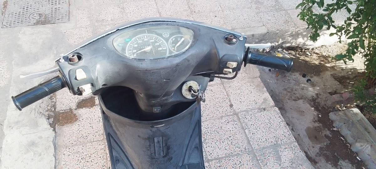السلام عليكم بريز نوزل بلادية كلها قبل شهرين منزلها رمبة وعلى ايدي كهربائيات كلها شغالة جيب فيتر وافحص كلشي بيها مكينة ولا برغي مفتوح بيها العنوان بغداد حي العامل السعر 750 او بيها مجال ***********
