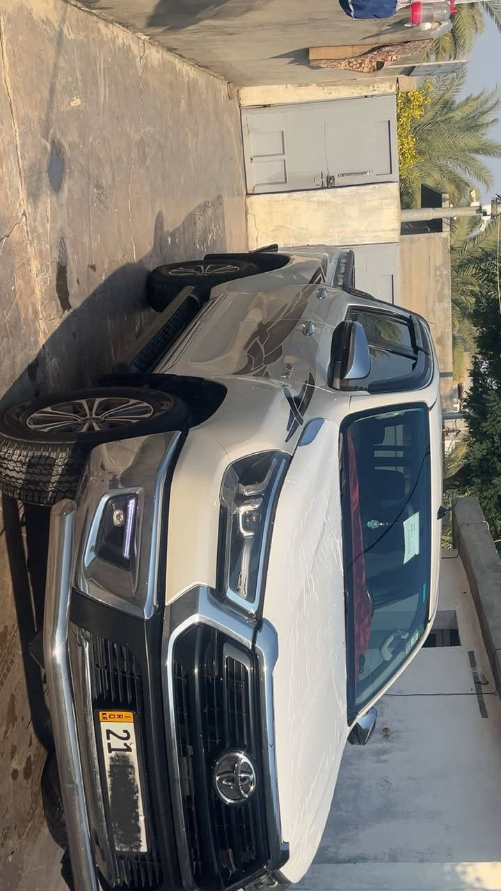 سلام عليكم تيوتا هايلوكس   2022 سعودي.  كير اوتاماتيك كشنات تدفئة و تبريد  حساس خلفي  كامرة بلادية 
مكينة 2.7 دبل اكسل 
سعر.   (315)
مكان ديالي خانقين 
***********
