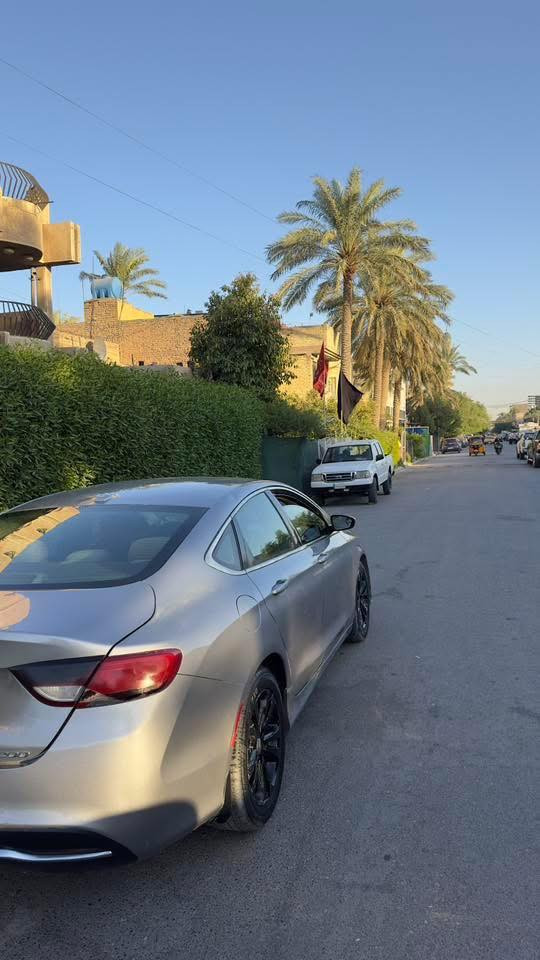 C200 للبيع او المراوس حسب القناعه 

 موديل 2016 رقم بغداد جديد وسنويه جديده

تحكم ستيرن اربع جهات تبريد ثلج نقطه عمياء 

عينه مال اوباما باقي المواصفات معروفه 

حادثها جاملغ وحافه البنيد وهنا بيها جاملغ خلفي و الباب 

السياره جاهزه بمعنى الكلمه كير مكينه كهربائيات بالجيس 

السعر 98 وبيها مجال للشراي 

العنوان بغداد/الحريه *********** اتصال ممتواجد بالفيس
