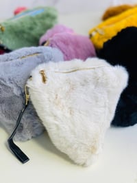 حقيبة فرو • سحاب ذهبي • تركي درجة اولى