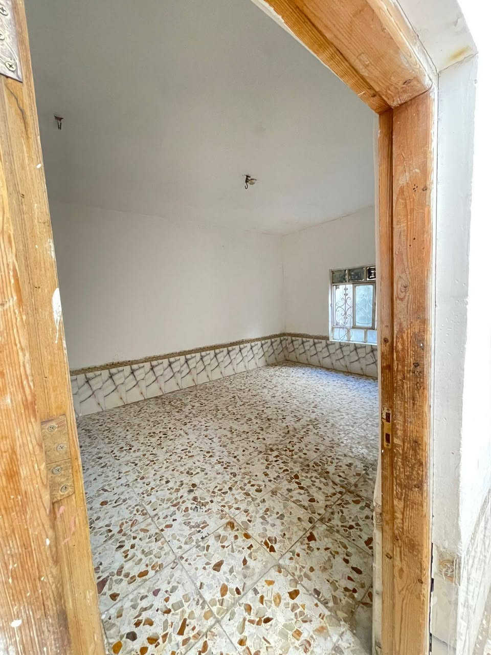 🏡 بيت للبيع – فرصة مميزة
📍 الموقع: المسيب / حي المصطفى / شارع ميثم التمار
📐 المساحة: 155 متر مربع
🏗 سنة البناء: 2019 (بناء حديث)
📄 نوع السند: طابو زراعي – سند 25

💡 البيت مناسب للسكن العائلي بموقع هادئ وقريب من الخدمات.
🔥 بسعر مناسب جداً (٥٥مليون) وقابل للتفاوض الجاد

📞 للاستفسار (واتساب):
***********
***********
