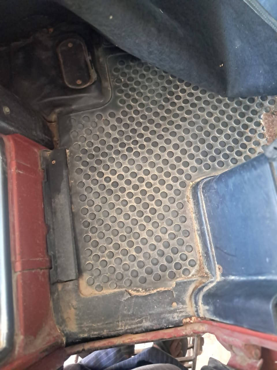 مكينة فيات للبيع ١٣٠وضع شركة ***********\***********
